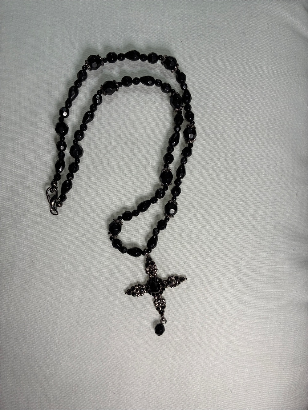 Gothic Style Black Beaded Cross Pendant Necklace - Women/Men/Unisex Jewelry